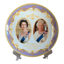 Load image into Gallery viewer, Her Majesty Queen Elizabeth II Commemorative Plate 15cm Fine Bone China UK Royalty Gift