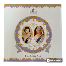 Load image into Gallery viewer, Her Majesty Queen Elizabeth II Commemorative Plate 15cm Fine Bone China UK Royalty Gift