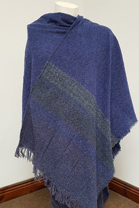 Ladies Celtic Ruana Shawl Mountain Blue Irish Handwoven 85% Lambswool 15% Nylon