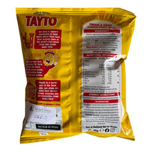 Load image into Gallery viewer, Tayto Cheese and Onion Potato Crisps 25g Bags x 10
