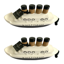 Load image into Gallery viewer, Titanic 1912 Children&#39;s Bath Toys Pack of 2 Gift Set White Star Line
